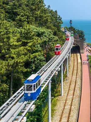 imagen n.º 2 de Desde Busan: Ticket de entrada al tren Blue Line Park Sky Capsule actividad en Busan, subida por el proveedor