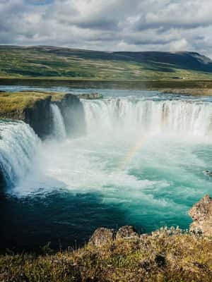 imagen n.º 2 de Puerto de Akureyri: Cascada de Godafoss, Myvatn y Excursión a los Baños actividad en Reykjahlid, subida por el proveedor