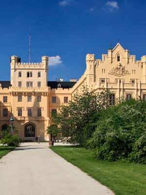 image n.2 of From Vienna and Bratislava: Moravia: Lednice Castle and park activity in Breclav, uploaded by supplier