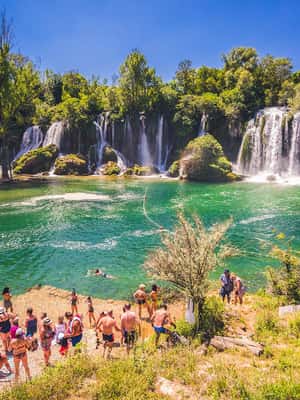 Immagine nº 2 di Dubrovnik: Gita di un giorno a Mostar e alle Cascate di Kravica attività a Cantone dell'Erzegovina-Narenta, caricata dal fornitore