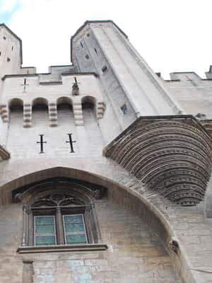 imagem n.2 de De Aix-en-Provence: Visita à região da Provença com prova de vinhos atividade em Nimes, carregada pelo fornecedor
