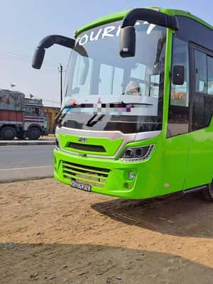 imagen n.º 2 de pokhara a sauraha sofá vip Autobús actividad en Pashchimanchal, Nepal, subida por el proveedor