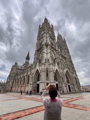 2. fotó – Madármegfigyelési kaland+Quito városnézés és Egyenlítő emlékmű – program helye: Quito, feltöltötte a programszervező