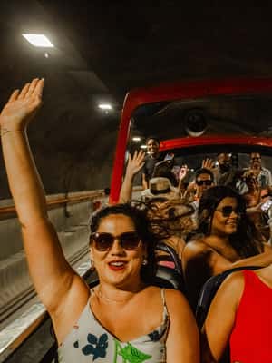 imagem n.2 de Skyline Night Tour Rio de Janeiro - City Tour Panoramico Rio Samba Bus atividade em Rio de Janeiro, carregada pelo fornecedor