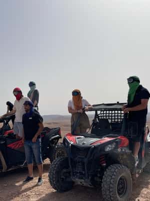 imagen n.º 2 de Marrakech: Cena-espectáculo en el desierto de Agafay, paseo en camello, 1 hora en buggy actividad en Marrakech, subida por el proveedor