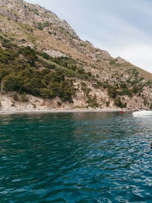 Image N°2 de Au départ de Sorrente : Excursion d'une journée en bateau à Amalfi et Positano activité à Campanie, publiée par le prestataire