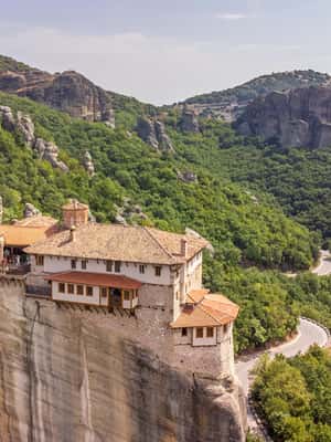 image n.2 of Meteora Monasteries "Byzantine Walks" From Thessaloniki activity in Kalabaka, uploaded by supplier