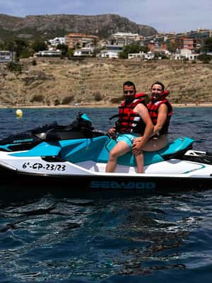 imagen n.º 2 de Altea: Excursión en moto de agua sin licencia 60 minutos actividad en Altea, subida por el proveedor