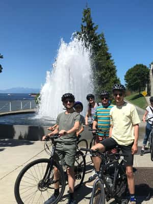 imagem n.2 de Seattle: passeio de bicicleta de 3 horas pela Emerald City atividade em Seattle, carregada pelo fornecedor