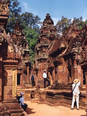 image n.2 of Bantreay Srei , Kbal Spean and Landmine Museum with Tuk Tuk activity in Siem Reap, uploaded by supplier