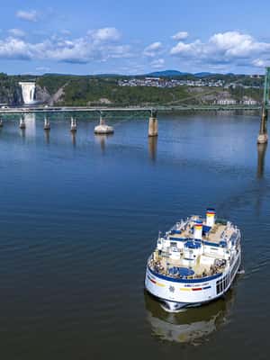 imagem n.2 de Cidade de Quebec: cruzeiro com brunch no rio ao fim de semana atividade em Província de Quebec, carregada pelo fornecedor