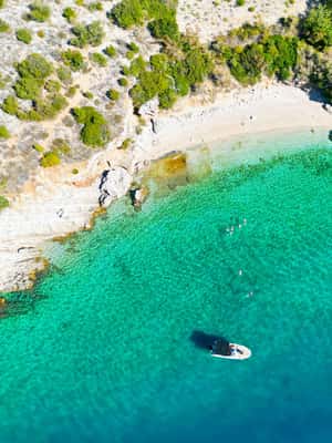 image n.2 of Makarska: Golden Horn Beach & Secluded Bays Speedboat Tour activity in Bol, uploaded by supplier