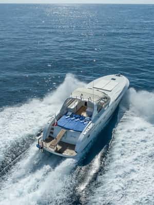 afbeelding n.2 van Cannes : Luxe boottocht, zwemmen, snorkelen, zonnen activiteit in Cannes, geüpload door aanbieder