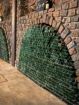 Immagine nº 2 di Cantina di Santa Rosa: Tour del museo e degustazione attività a Montevideo, caricata dal fornitore