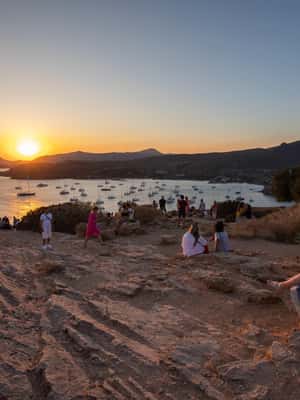 imagem n.2 de Atenas: Passeio ao pôr do sol no Cabo Sounion e no Templo de Poseidon atividade em Sunião, carregada pelo fornecedor