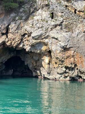 image n.2 of Cruise:Portovenere and the 3 islands activity in La Spezia, uploaded by supplier