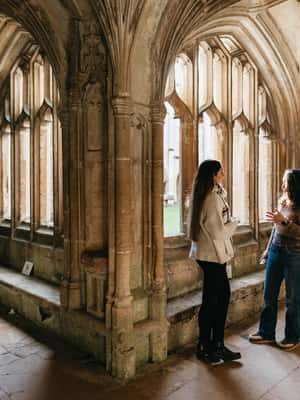 imagem n.2 de De Bristol: excursão de um dia às aldeias de Stonehenge e Cotswold atividade em Marlborough, carregada pelo fornecedor
