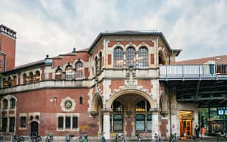 foto no. 3 dari aktivitas Berlin Tur Malam Jalan Kaki Berpemandu di Kreuzberg di Berlin, diunggah oleh pemasok