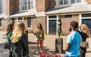 Amsterdam: Life of Anne Frank and World War II Walking Tour