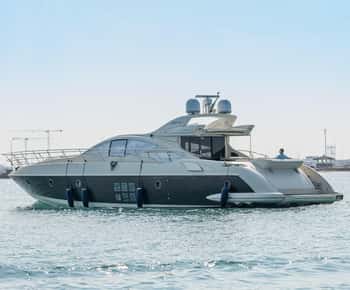 Abu Dhabi Yacht Charter: 2hour trip from 10:00AM to 12:00PM