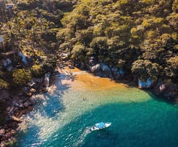 Puerto Vallarta: Full Day Hike to 6 Hidden Beaches & Snorkel