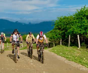 Archaeological Mountain Bike Tour to la Chaquira, Purutal,..