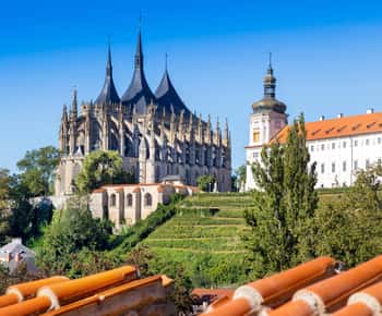 Från Prag: Kutná Hora, benkyrkan och folkmuseet