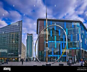 Cardiff: City Highlights Geführte Stadtführung Guided Walking Tour