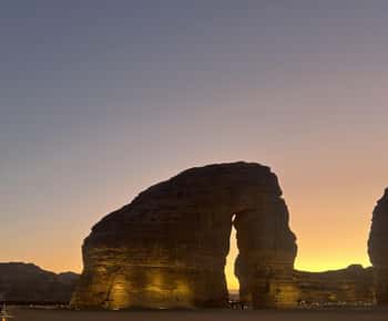 Al-Ula: Old Town, Hegra, and Elephant Rock Day Tour