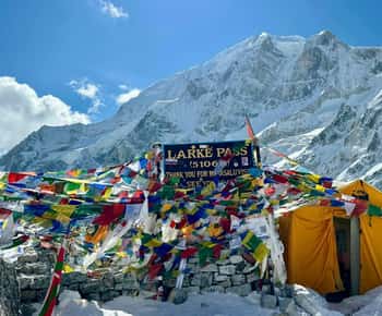 Manaslu Ciruit Trek: Manaslu Trek 12 Días desde Katmandú