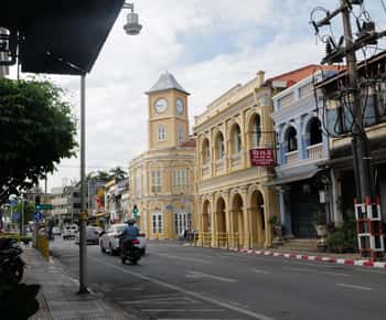 Tour de la ciudad de Phuket con miradores, templos y alimentación de elefantes