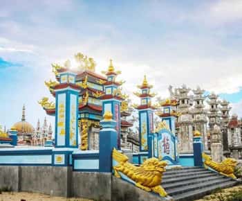 Hoi An: Privatbil til Hue via HaiVan-passet og spøkelsesbyen