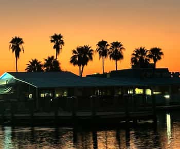 Daytona Beach: Sunrise Cruise on the Atlantic Ocean