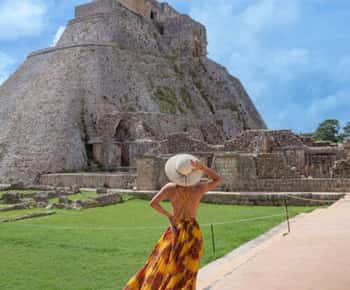 Depuis Mérida : visite guidée d'Uxmal et de ses incroyables cénotes avec déjeuner