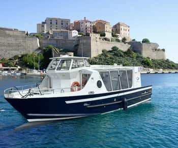 Calvi: Tur ghidat cu barca rapidă la Scandola și Girolata