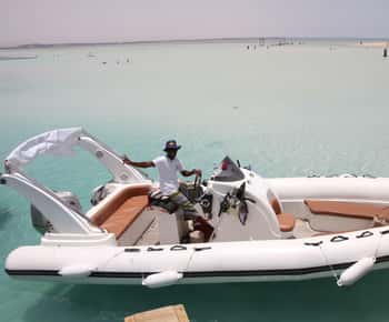 Makadi: Giftun Island Speedboat Cruise to Orange Bay & Lunch
