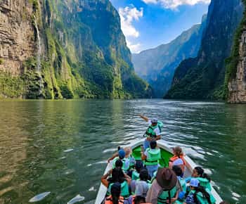 San Cristobal: Sumidero Canyon, Chiapa de Corzo, & Miradores