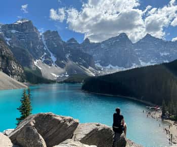 Banff: Moraine Lake, Lake Louise, Emerald Lake and Yoho Trip