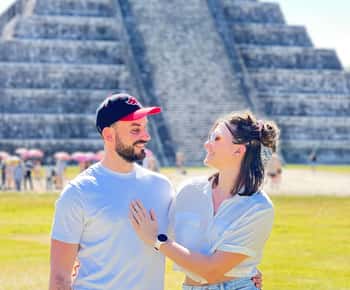 Vanuit Valladolid: Chichen Itza & 2 Cenoten Tour
