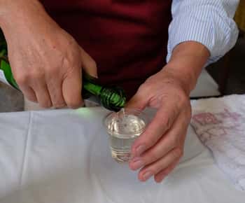 Visite d'une demi-journée à Saijo : Dégustation de saké et visite d'une brasserie
