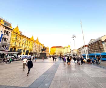 Explore Zagreb: A Guided Walking Tour of the City Centre