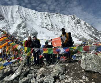 Desde Katmandú: 13 días de trekking por el circuito del Manaslu con guía.