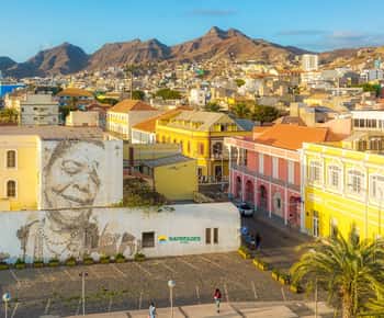 City tour Mindelo with music & cultural worshop
