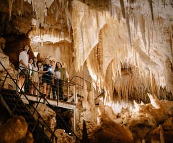 Augusta: Visita totalmente guiada à Caverna das Joias
