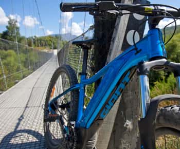 Ride to Riches: Arrowtown to Queenstown with Shuttle