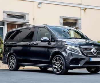 Billund: Privat transport til/fra Billund lufthavn og by