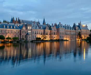 The Hague: City Walking Tour
