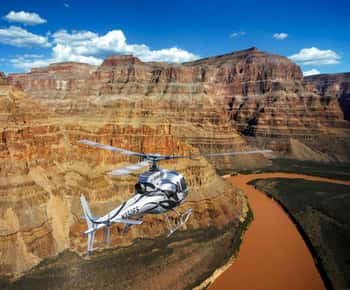 Από το Λας Βέγκας: Canyon West Rim Helicopter Tour