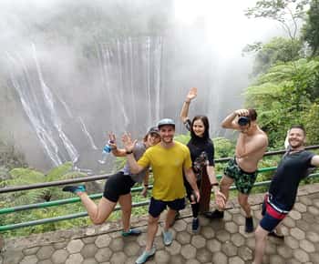 Surabaya OU Malang: Visita guiada partilhada à cascata de Tumpak Sewu