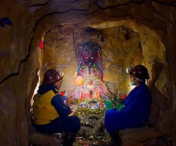 Potosí: Guided tour to the Cerro Rico Mine